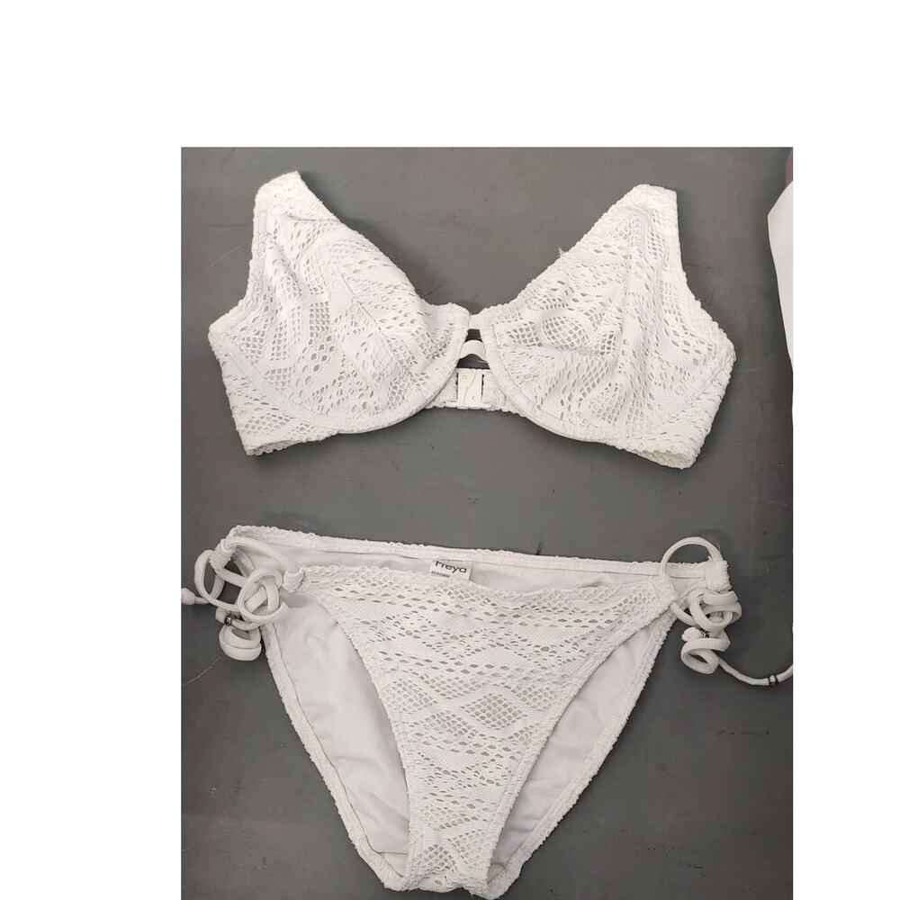 Freya Bikini Swimsuit Crochet 32DD Small White Missing Halter Strap